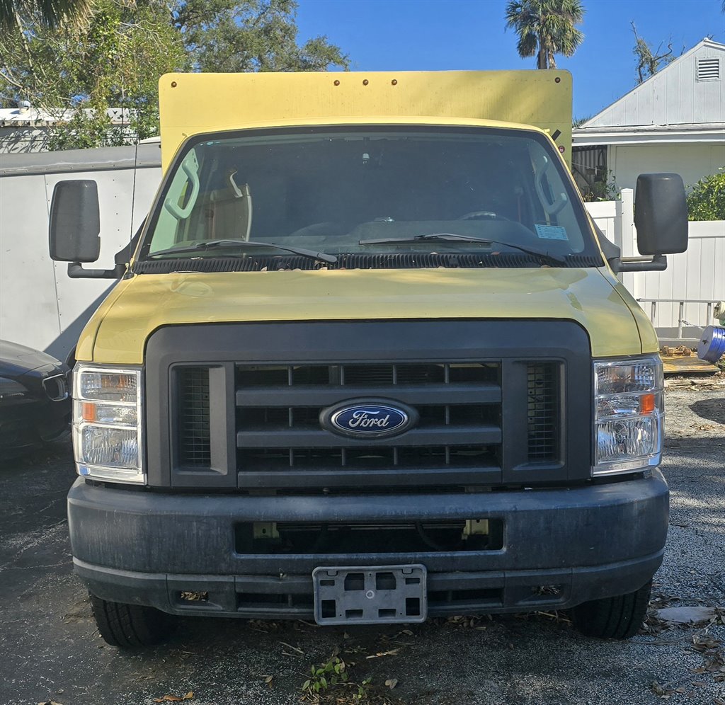 2019 Ford E-Series Cutaway