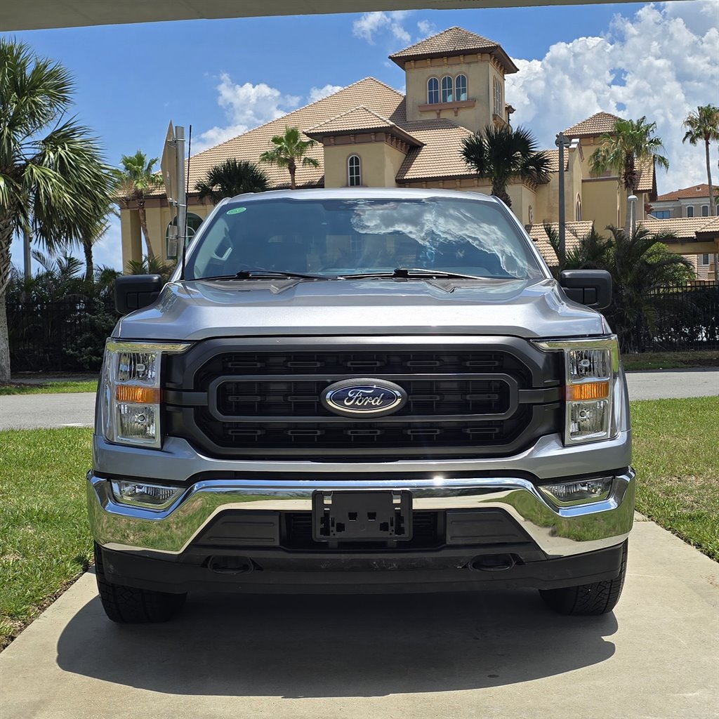 2023 Ford F-150 XLT's photo